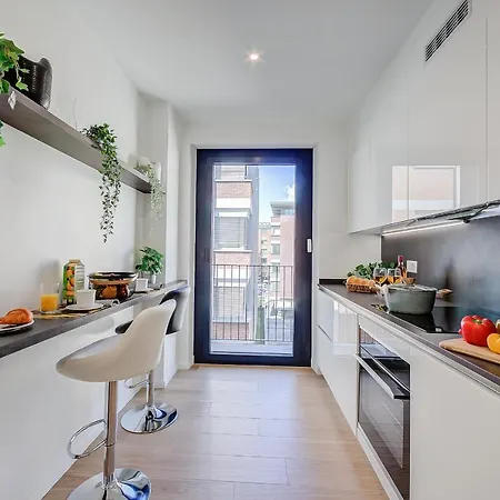 Apartment Boutique Homes *